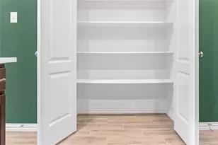 3730 Malibu Dr, Sherman, TX 75090 - Photo 10