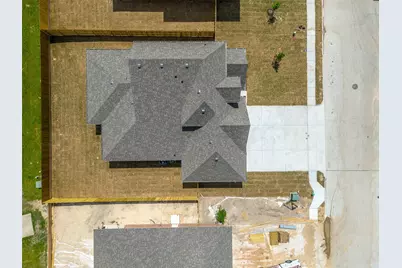 409 Ellis Place Drive, Greenville, TX 75402 - Photo 38