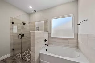 409 Ellis Place Dr, Greenville, TX 75402 - Photo 28