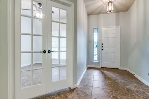 10305 Hidden Haven Dr, McKinney, TX 75072 - Photo 2