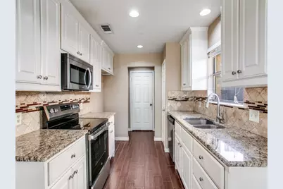 209 Ginger Lane, Euless, TX 76039 - Photo 12