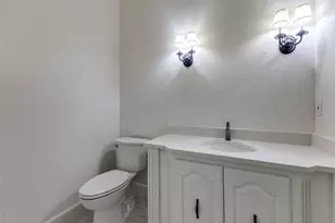 17101 Vista Tree Cir, Dallas, TX 75248 - Photo 18