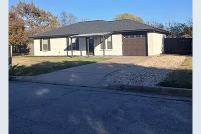 441 White Oak Lane, Burleson, TX 76028 - Photo 1