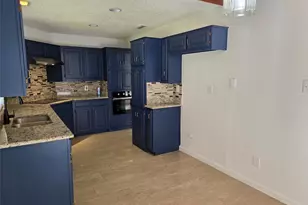 3032 Big Oaks Dr, Garland, TX 75044 - Photo 10