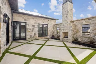 914 Barksdale Creek Ln, Fairview, TX 75069 - Photo 2