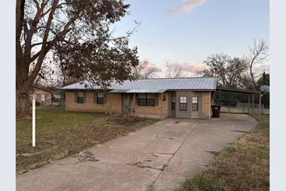 220 Nichols Drive, Canton, TX 75103 - Photo 1