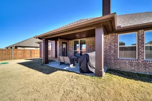 12729 Barretta Dr, Godley, TX 76044 - Photo 2