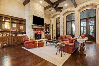 10020 Hidden Bluff, Waco, TX 76657 - Photo 2