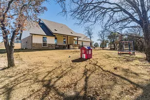 1008 Leo Ln, Poolville, TX 76487 - Photo 30