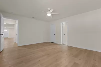 2404 Wilson Road, Fort Worth, TX 76112 - Photo 16