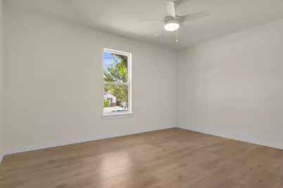 2404 Wilson Road, Fort Worth, TX 76112 - Photo 18