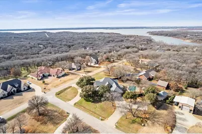 900 Amethyst Drive, Oak Point, TX 75068 - Photo 4