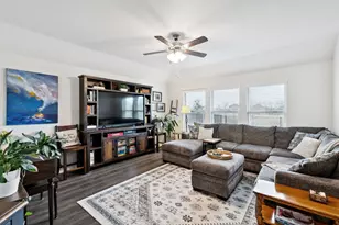 715 Philadelphia St, Fate, TX 75189 - Photo 4