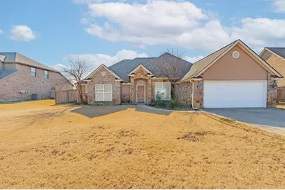1114 Elk Ridge Drive, Stephenville, TX 76401 - Photo 2