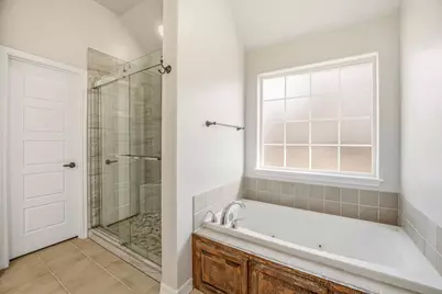 1114 Elk Ridge Drive, Stephenville, TX 76401 - Photo 18