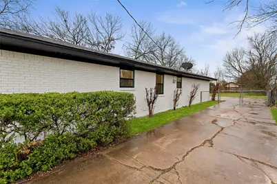 328 E Pleasant Run Road, DeSoto, TX 75115 - Photo 30