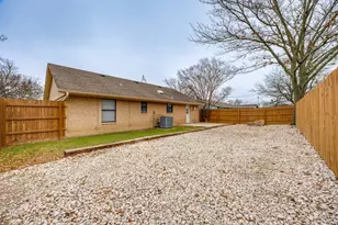 309 N Pecan St, Leonard, TX 75452 - Photo 24