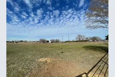 301 Blue Ribbon Road, Waxahachie, TX 75165 - Photo 1