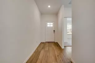 204 Coconut Dr, Azle, TX 76020 - Photo 2