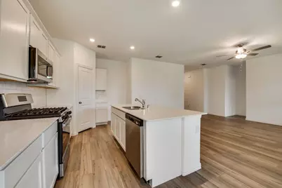 204 Coconut Drive, Azle, TX 76020 - Photo 4