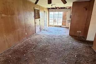 409 Opal St, Saginaw, TX 76179 - Photo 4