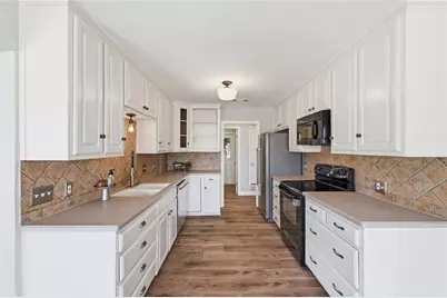 5101 Caliente Drive, Arlington, TX 76017 - Photo 10