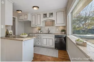 2530 Western Dr, Garland, TX 75042 - Photo 8