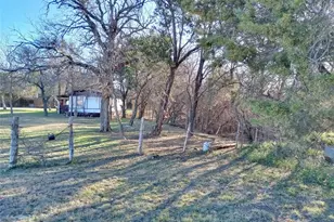 912 County Road 2357 Rd, Meridian, TX 76665 - Photo 22