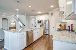 2817 Townsend Dr, Fort Worth, TX 76110 - Photo 10