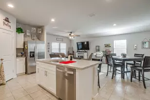 714 Rendyn Way, Cleburne, TX 76033 - Photo 8