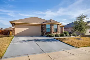 714 Rendyn Way, Cleburne, TX 76033 - Photo 2