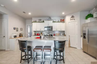 714 Rendyn Way, Cleburne, TX 76033 - Photo 6