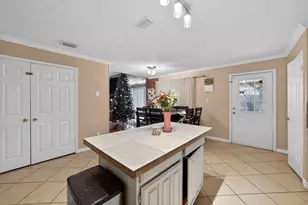 2545 Forest Creek Dr, Fort Worth, TX 76123 - Photo 8