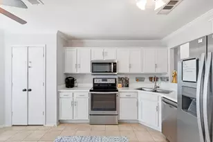 304 Harvard Dr, Princeton, TX 75407 - Photo 4