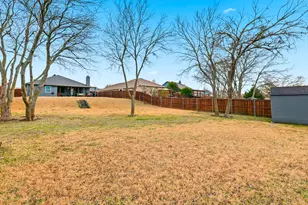 304 Harvard Dr, Princeton, TX 75407 - Photo 2