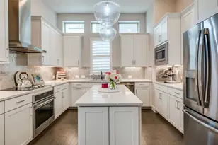 5917 Evening Star Pl, Dallas, TX 75235 - Photo 2