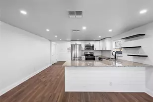 1700 S Edgewood Terrace, Fort Worth, TX 76105 - Photo 10