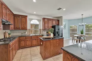 8620 Thistle Ridge Terrace, Fort Worth, TX 76123 - Photo 14