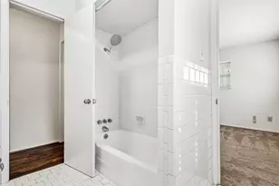 7546 Brentcove Cir, Dallas, TX 75214 - Photo 34