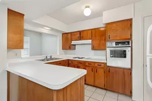 7546 Brentcove Cir, Dallas, TX 75214 - Photo 14