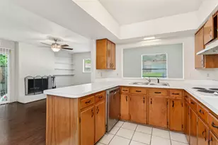 7546 Brentcove Cir, Dallas, TX 75214 - Photo 10
