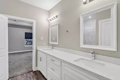 840 Tepee Trail, Granbury, TX 76048 - Photo 12