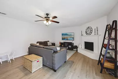 5309 Windy Meadow Drive, Arlington, TX 76017 - Photo 2