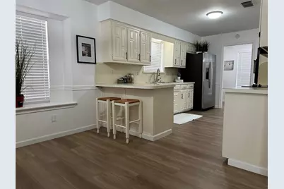 3709 Highgate Lane, Carrollton, TX 75007 - Photo 10