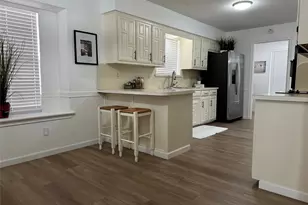 3709 Highgate Ln, Carrollton, TX 75007 - Photo 10