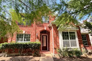 2210 Fox Crossing Ln, Frisco, TX 75036 - Photo 2