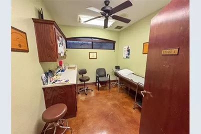 1700 Gallagher Drive, Sherman, TX 75090 - Photo 18