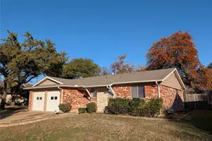 1563 Pamela Ln, Fort Worth, TX 76112 - Photo 1
