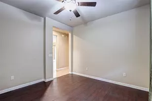 9601 Ravenwood Dr, Denton, TX 76207 - Photo 14