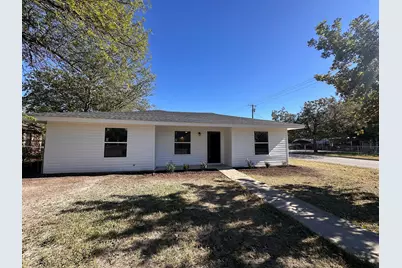 2318 1st Street, Brownwood, TX 76801 - Photo 1